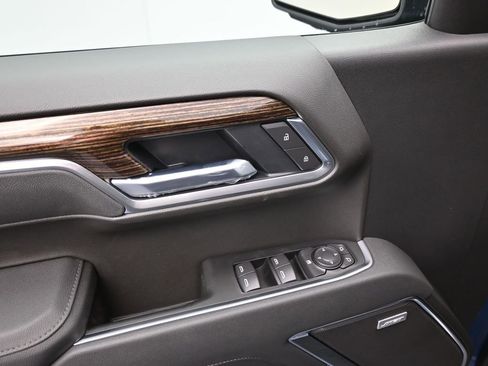 New 2026 GMC Sierra 1500 Elevation w/ Elevation Premium Package image 9