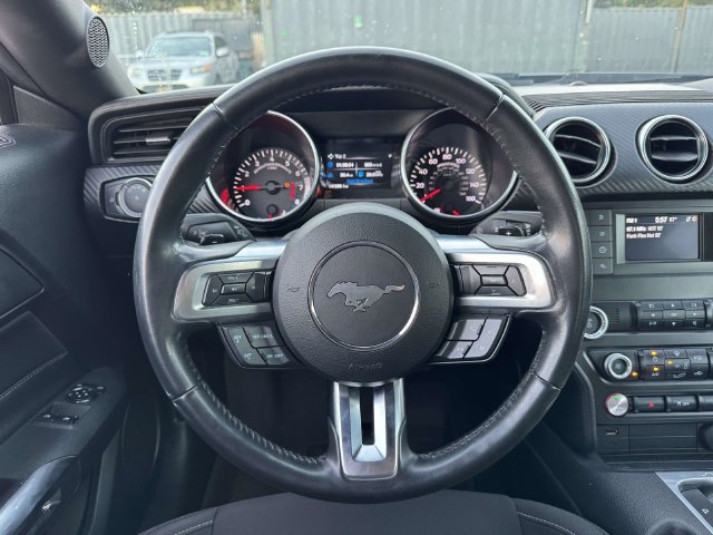 Used 2022 Ford Mustang Coupe RWD image 20