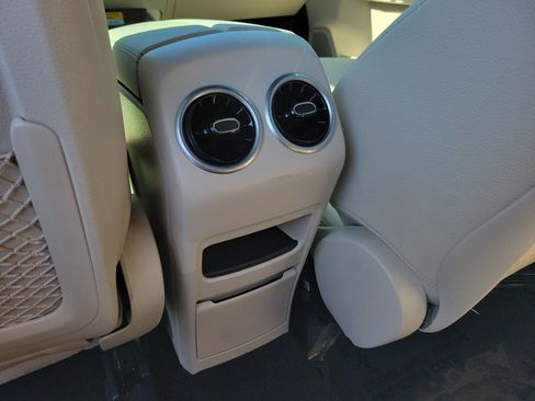 Certified 2025 Mercedes-Benz GLB 250 image 15