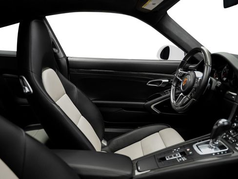 Used 2019 Porsche 911 Turbo AWD/4WD image 60
