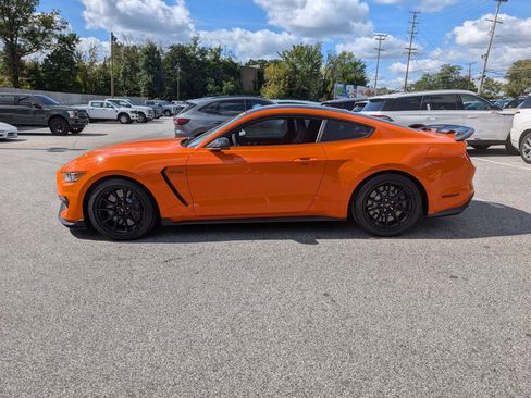 Certified 2020 Ford Mustang Shelby GT350 w/ Technology Package image 3