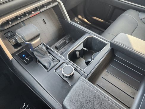 Used 2022 Toyota Tundra Limited image 24