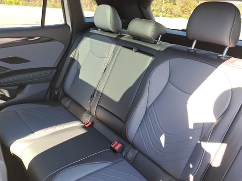 New 2026 Volkswagen Tiguan SE R-Line image 14