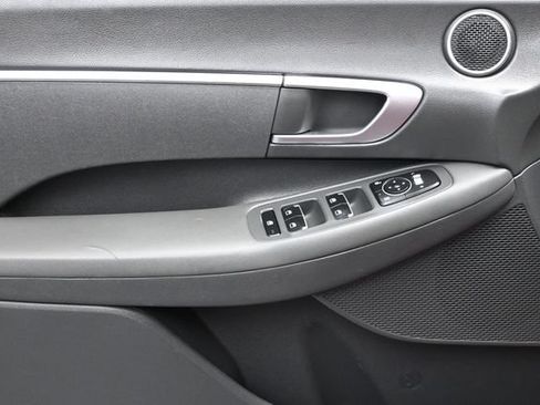 Used 2021 Hyundai Sonata SE w/ Cargo Package FWD image 7