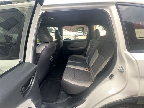 Used 2025 Subaru Forester AWD/4WD image 50
