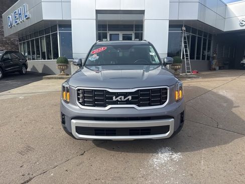 Used 2024 Kia Telluride S w/ S Sunroof Package image 2