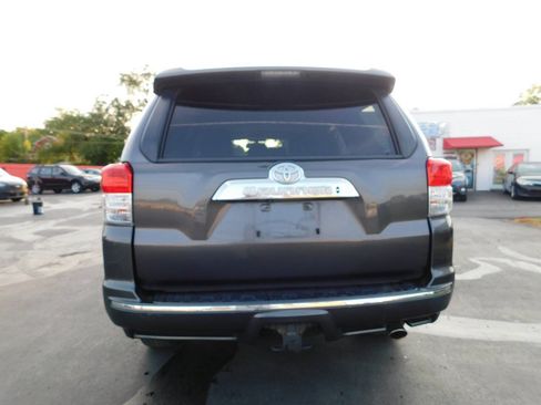 Used 2011 Toyota 4Runner Limited AWD/4WD image 10