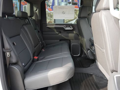 New 2026 Chevrolet Silverado 2500 LTZ w/ LTZ Plus Package AWD/4WD image 18