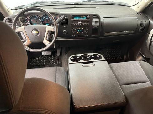 Used 2012 Chevrolet Silverado 1500 LT image 4