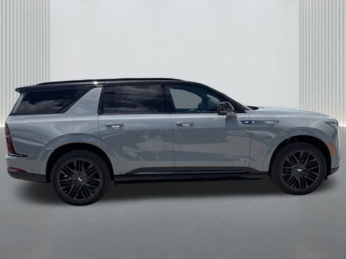New 2026 Cadillac Escalade IQL Sport 2 w/ LPO, ONYX Package AWD/4WD image 4