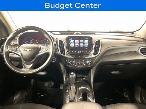 Used 2018 Chevrolet Equinox Premier FWD image 16
