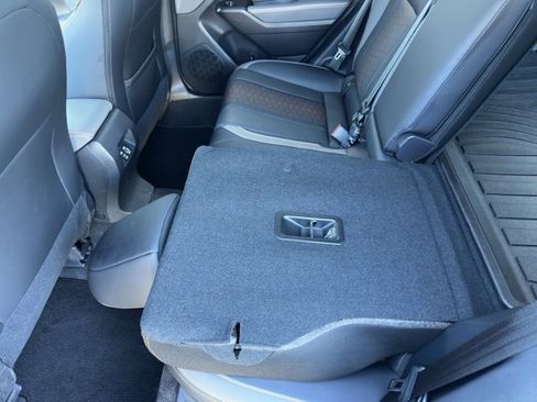 Used 2025 Subaru Crosstrek 2.5i Limited image 22