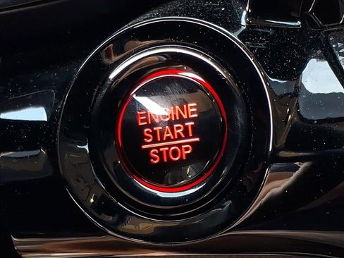 Used 2025 Honda CR-V EX-L image 39