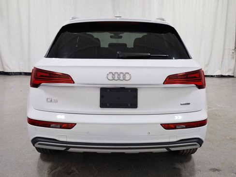Used 2023 Audi Q5 2.0T Premium w/ Convenience Package image 7