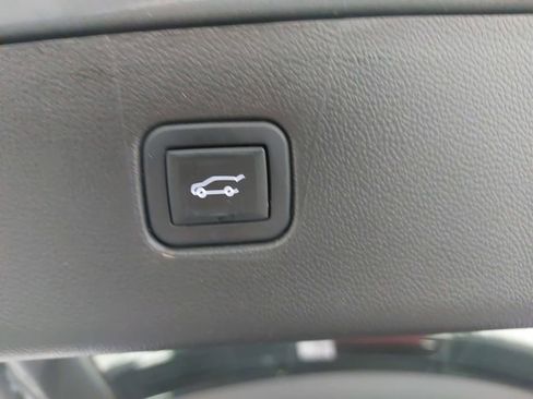 Used 2023 Chevrolet Blazer LT w/ Convenience Package image 13