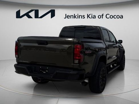 Used 2024 Chevrolet Colorado Trail Boss w/ Advanced Trailering Package AWD/4WD image 5