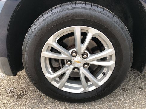 Used 2016 Chevrolet Equinox LT image 8