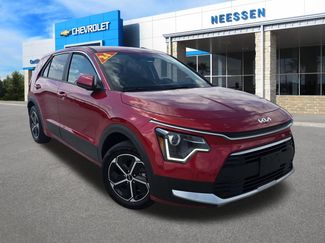 Used 2024 Kia Niro LX FWD video 1