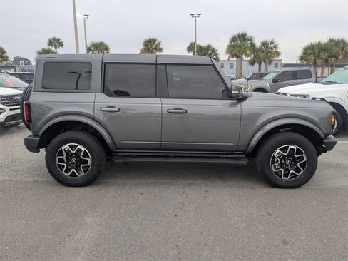 Used 2024 Ford Bronco Outer Banks image 3