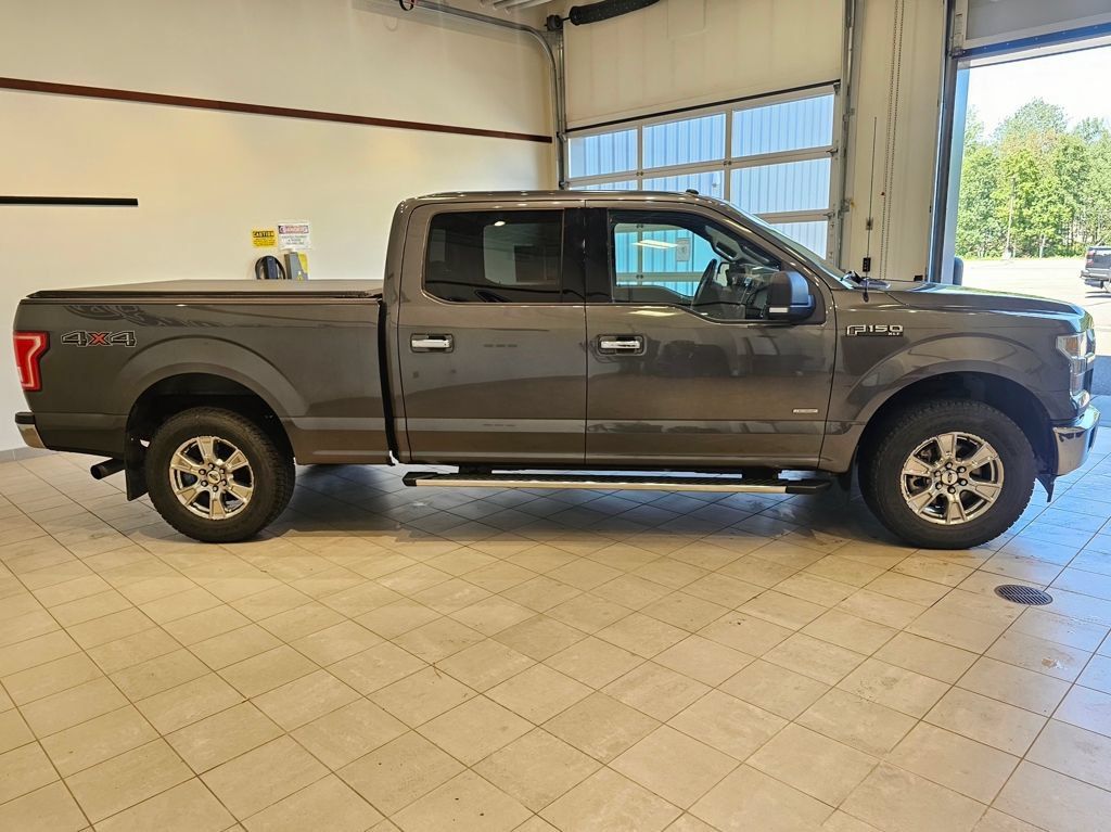 Used 2017 Ford F150 XLT w/ Equipment Group 302A Luxury AWD/4WD image 8