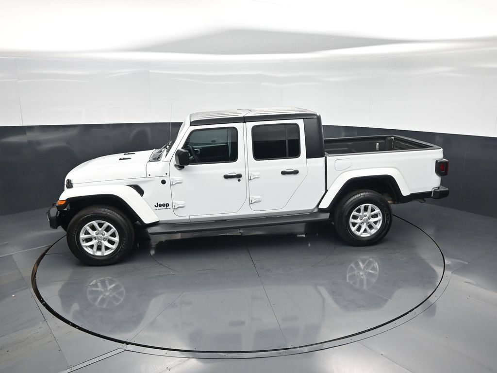 Used 2023 Jeep Gladiator Sport AWD/4WD image 37