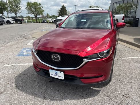 Used 2020 MAZDA CX-5 Touring image 11