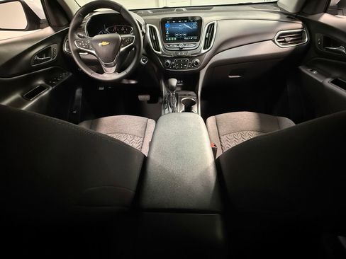Used 2024 Chevrolet Equinox LT AWD/4WD image 70