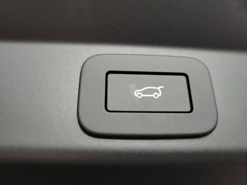 New 2025 Land Rover Range Rover Sport Dynamic SE image 31