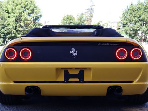 Used 1997 Ferrari F355 Spider image 37