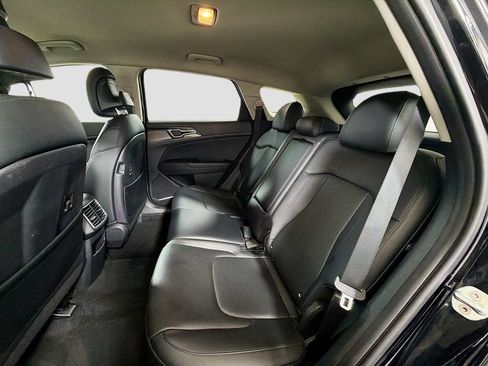 Used 2023 Kia Sportage EX FWD image 25