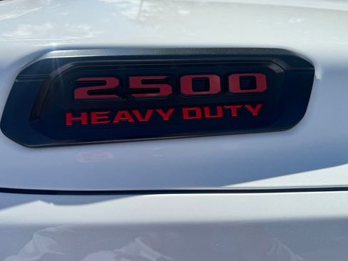 Used 2020 RAM 2500 Laramie w/ Night Edition AWD/4WD image 16