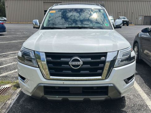 Used 2024 Nissan Armada Platinum w/ Captain's Chairs Package AWD/4WD image 6