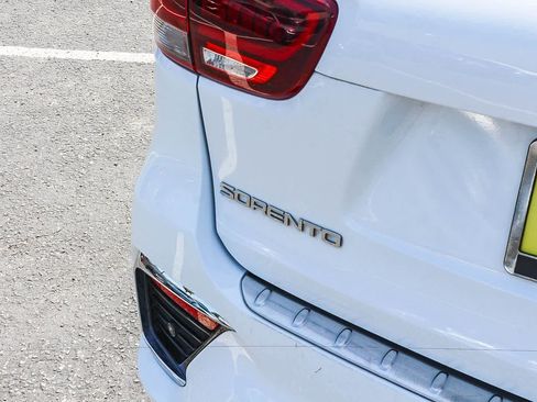 Used 2020 Kia Sorento SX FWD image 9