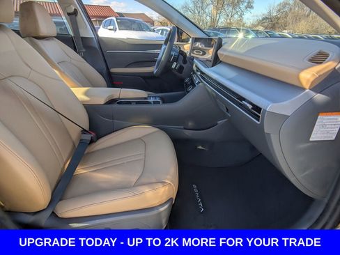 New 2026 Hyundai Sonata Limited FWD image 18