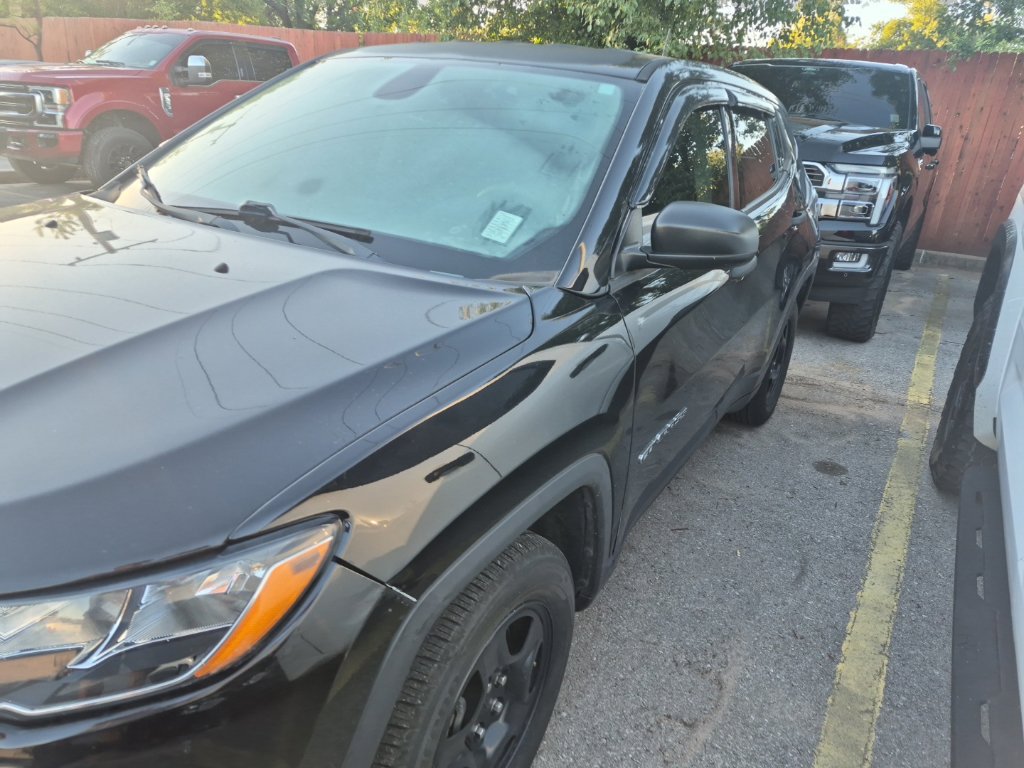 Used 2019 Jeep Compass Sport FWD image 6