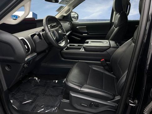Certified 2025 Ford Expedition Max Platinum AWD/4WD image 2
