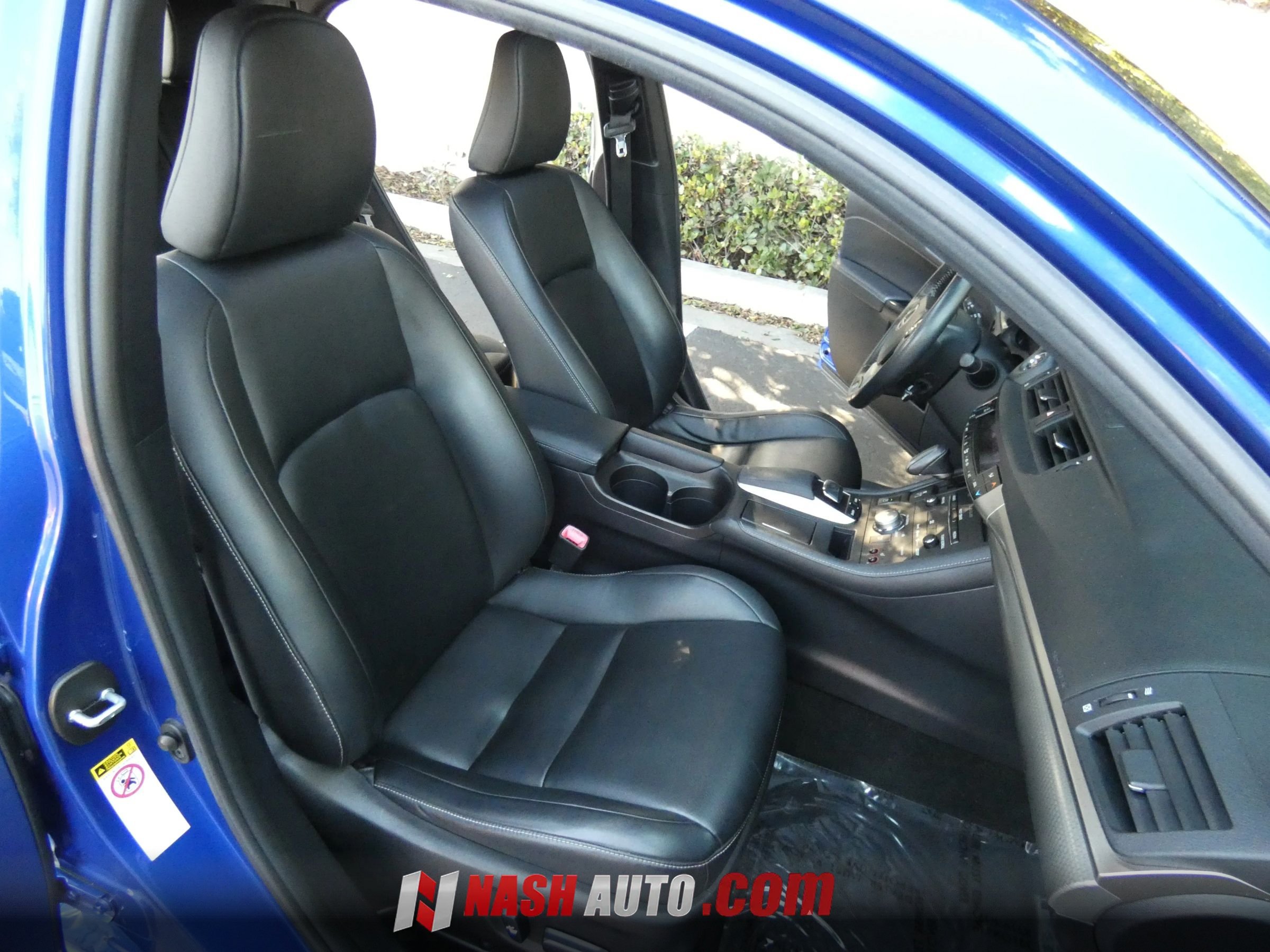 Used 2014 Lexus CT 200h w/ F Sport w/Nuluxe Interior FWD image 28
