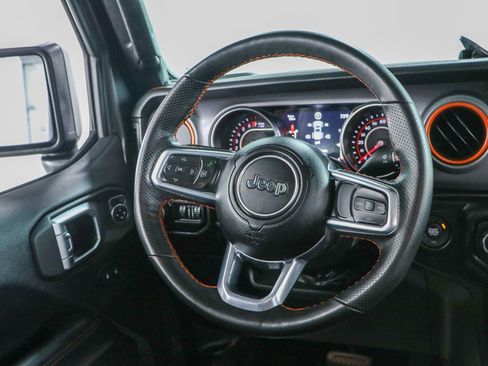 Used 2022 Jeep Gladiator Mojave w/ LED Lighting Group AWD/4WD image 13