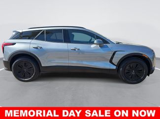New 2025 Chevrolet Blazer EV LT w/ Midnight/Sport Edition FWD video 2