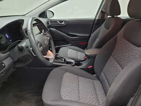 Used 2019 Hyundai Ioniq Plug-In Hybrid FWD image 17