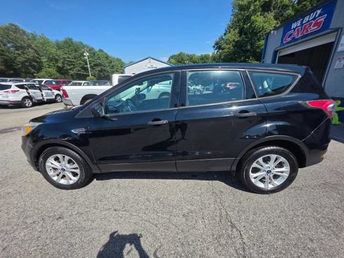 Used 2017 Ford Escape S FWD image 8