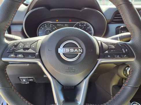 Used 2025 Nissan Versa SR w/ Trunk Package FWD image 9