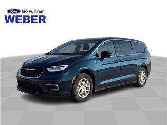 Used 2024 Chrysler Pacifica Touring-L FWD video 1