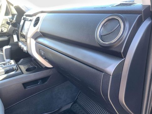 Used 2019 Toyota Tundra SR5 image 38