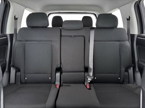 New 2026 Hyundai Santa Fe SE FWD image 16