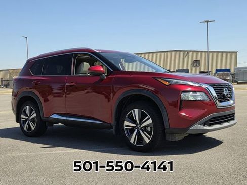 Used 2021 Nissan Rogue SL w/ Premium Package image 4