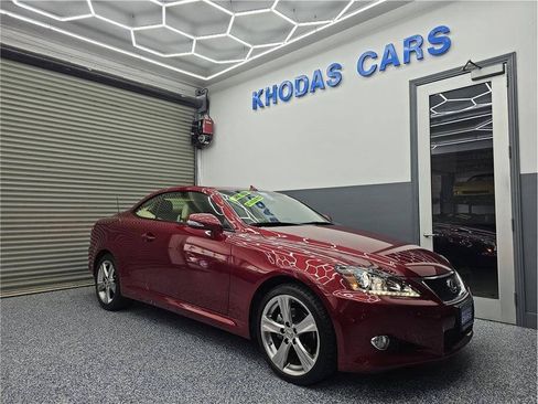 Used 2014 Lexus IS 250C w/ Navigation System Package RWD image 7