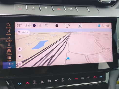 New 2026 Jeep Grand Cherokee Altitude AWD/4WD image 30