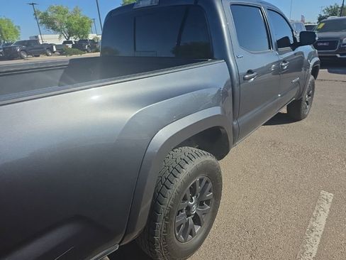 Used 2022 Toyota Tacoma SR5 image 3