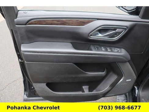 Used 2021 Chevrolet Suburban Z71 image 24